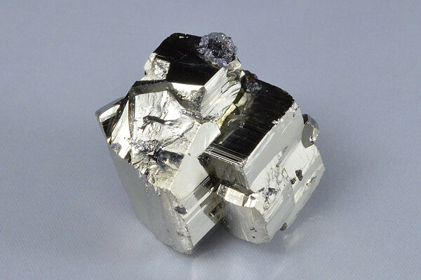 Pyrite, Sphalerite - floater