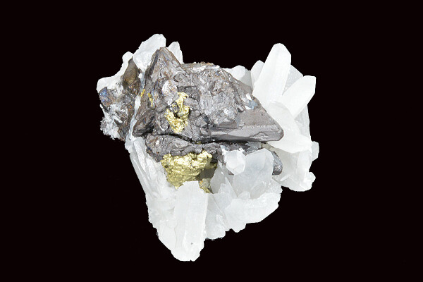 Sphalerite on Quartz, Chalcopyrite