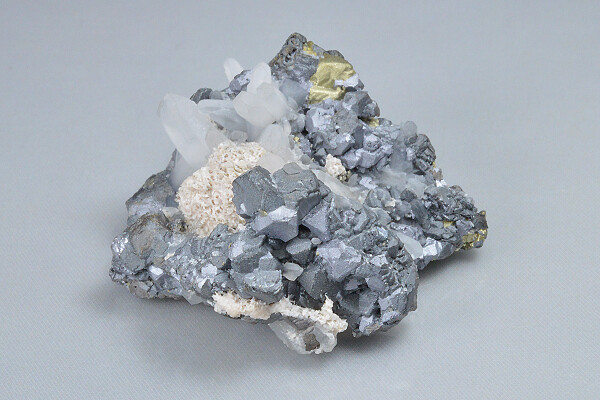 Sphalerite, Quartz, Rhodochrosite, Galena, Chalcopyrite