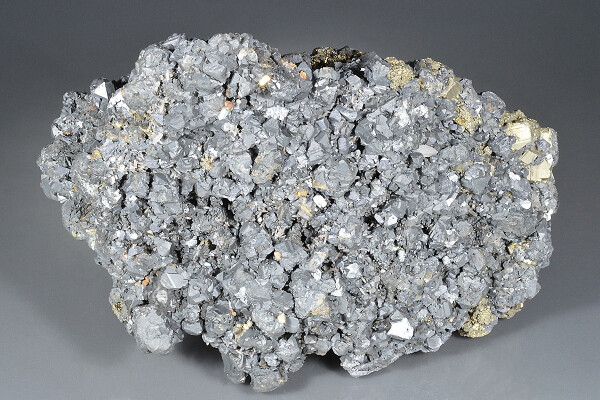 Galena, gem Sphalerite var.Cleiophane, Pyrite, Calcite, Siderite