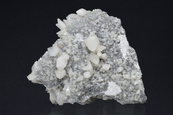 scalenohedral Calcite on host rock