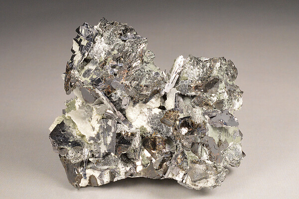 skeletal Galena, Sphalerite, Chlorite, Calcite
