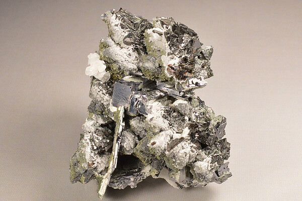 skeletal Galena, Sphalerite, Chlorite, Calcite