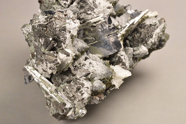 skeletal Galena, Sphalerite, Chlorite, Calcite