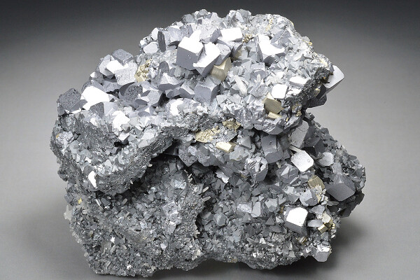 Galena, Sphalerite, Pyrite, Quartz