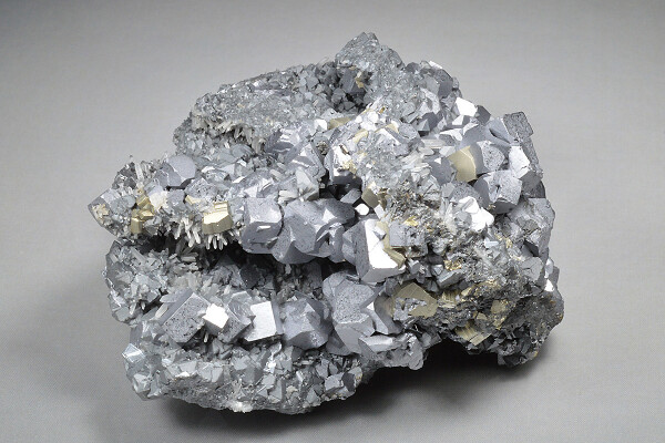 Galena, Sphalerite, Pyrite, Quartz