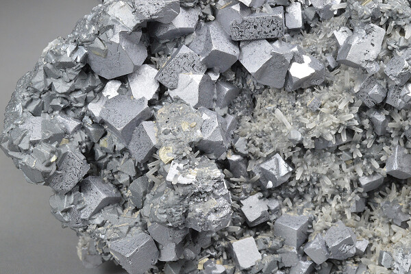 Galena, Sphalerite, Pyrite, Quartz