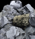Galena, Cleiophane, Chalcopyrite on Quartz