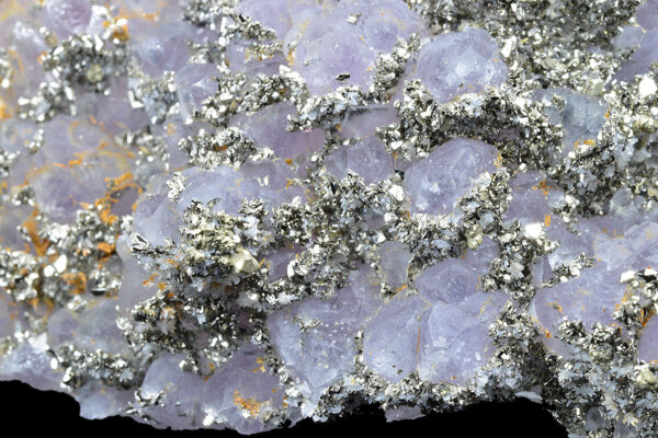 Quartz var.Amethyst, Pyrite, Chalcopyrite