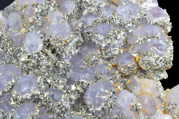 Quartz var.Amethyst, Pyrite, Chalcopyrite