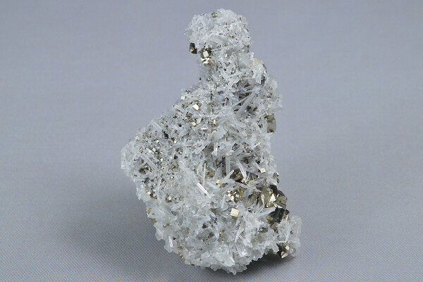 Quartz, Pyrite - floater