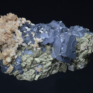 Chalcopyrite, Galena, Sphalerite, Calcite