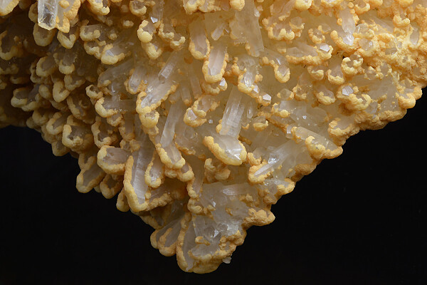 Calcite set on Quartz