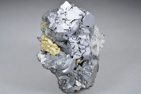 Galena, Chalcopyrite, Sphalerite, Quartz