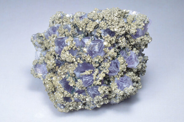 Quartz var.Amethyst, Chalcopyrite, Pyrite