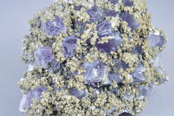 Quartz var.Amethyst, Chalcopyrite, Pyrite