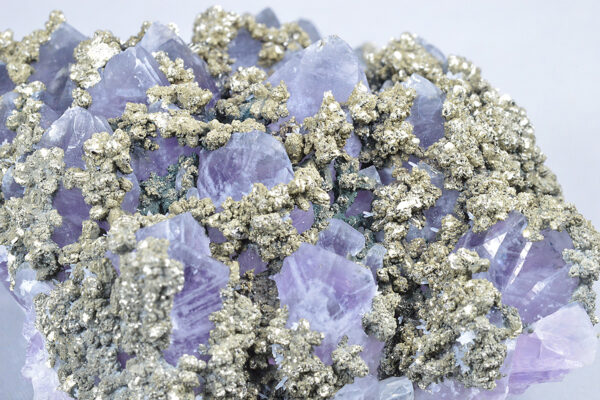 Quartz var.Amethyst, Chalcopyrite, Pyrite