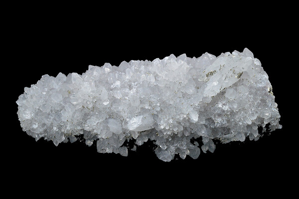 Quartz var.Amethyst, Pyrite