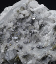 Cleiophane on Quartz, Galena, Chalcopyrite