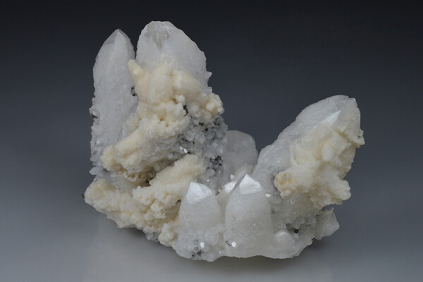 Quartz, Calcite, Chalcopyrite
