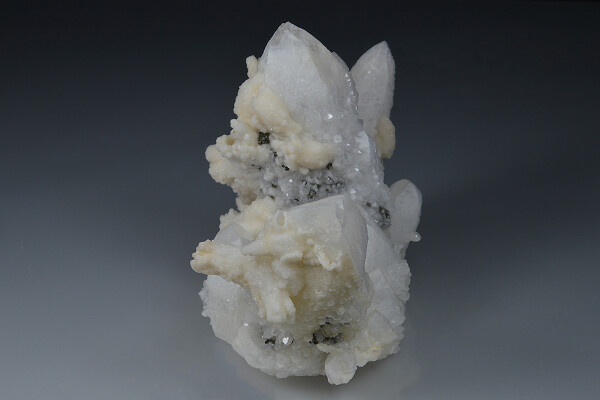 Quartz, Calcite, Chalcopyrite