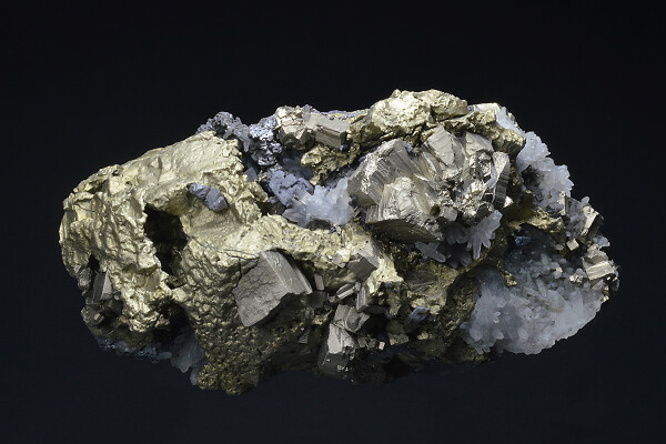 Chalcopyrite, Pyrite, Quartz, Galena, Sphalerite