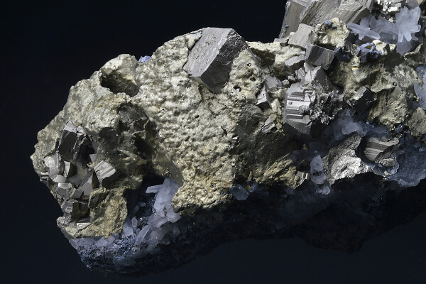 Chalcopyrite, Pyrite, Quartz, Galena, Sphalerite