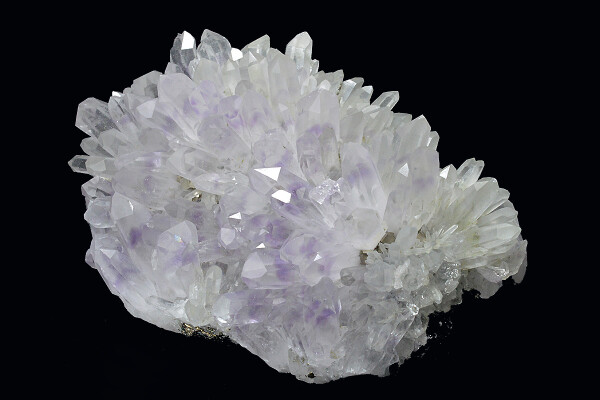 Quartz var.Amethyst, Pyrite