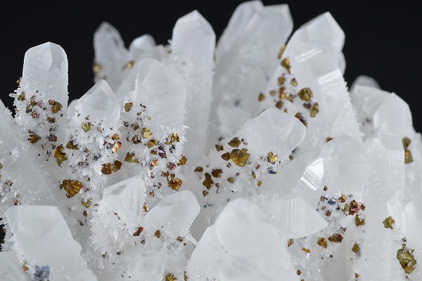 Quartz, Chalcopyrite, Pyrite