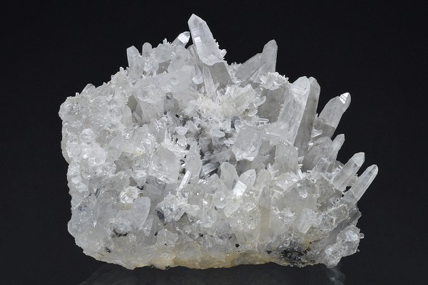 two generations Quartz, Pyrite