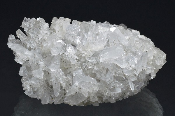 two generations Quartz, Pyrite