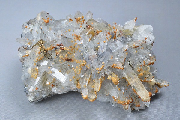 Quartz, Siderite, Pyrite, Calcite