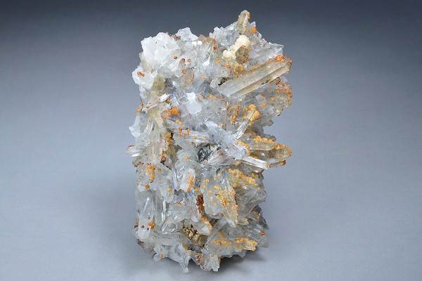 Quartz, Siderite, Pyrite, Calcite
