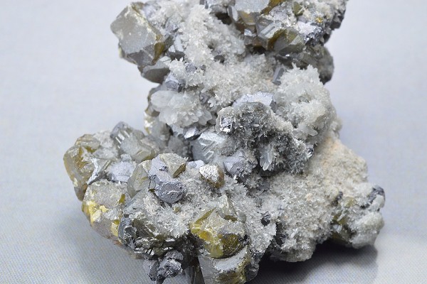 Cleiophane and Galena on Quartz