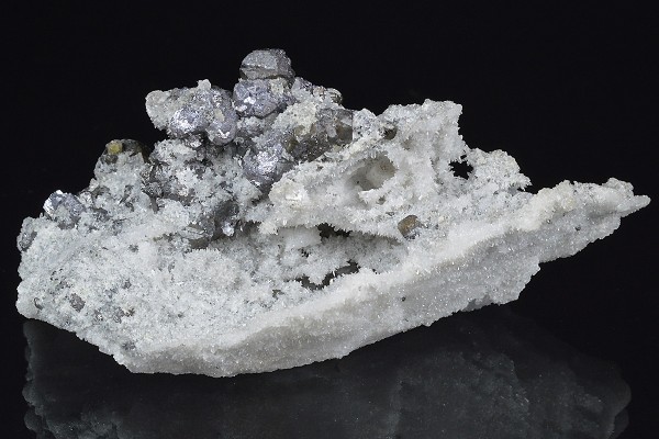 Cleiophane on Quartz, Galena