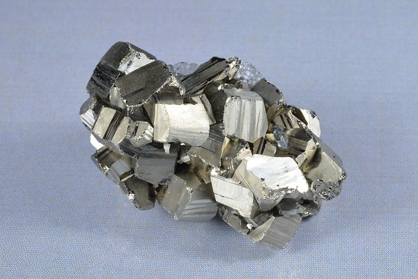Pyrite, Quartz