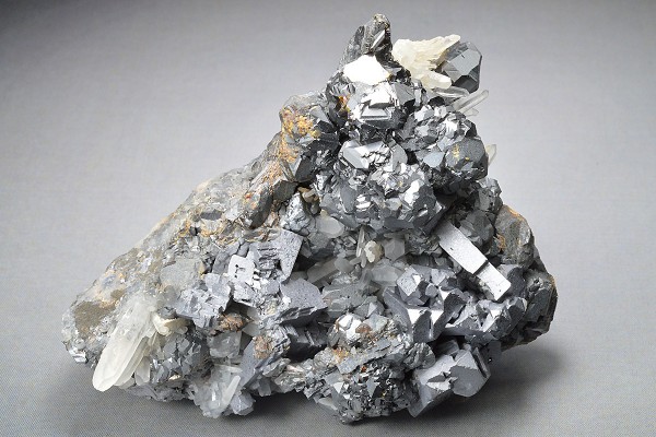 Sphalerite, Galena, Quartz