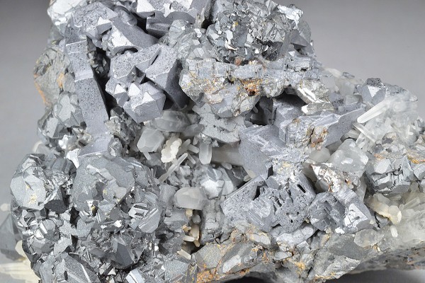 Sphalerite, Galena, Quartz