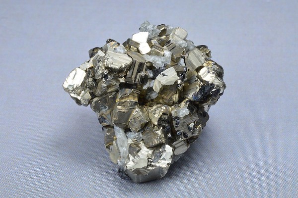 Pyrite, Sphalerite, Quartz