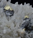 two generations Quartz, Chalcopyrite, Sphalerite