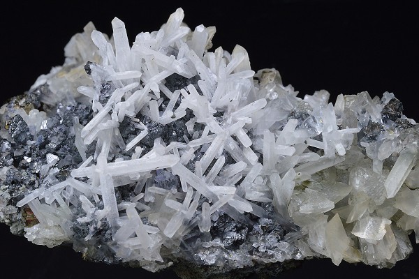 Quartz, Calcite, Sphalerite, Galena, Pyrite