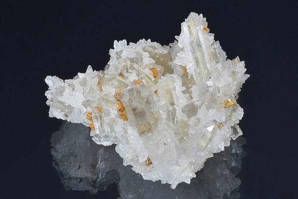 Quartz with two generations Calcite