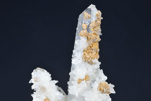 Quartz with two generations Calcite